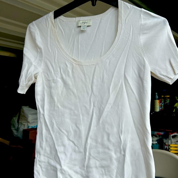 White casual sweater - Picture 1 of 2